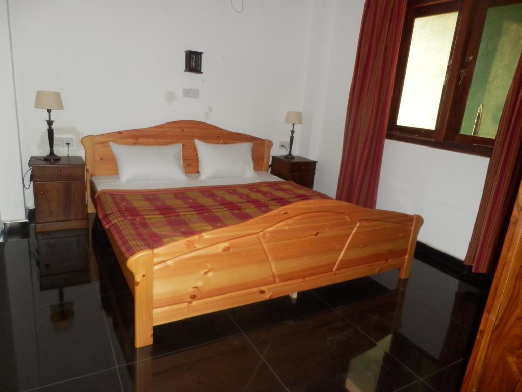 Ronny Cabaña Negombo Habitación foto